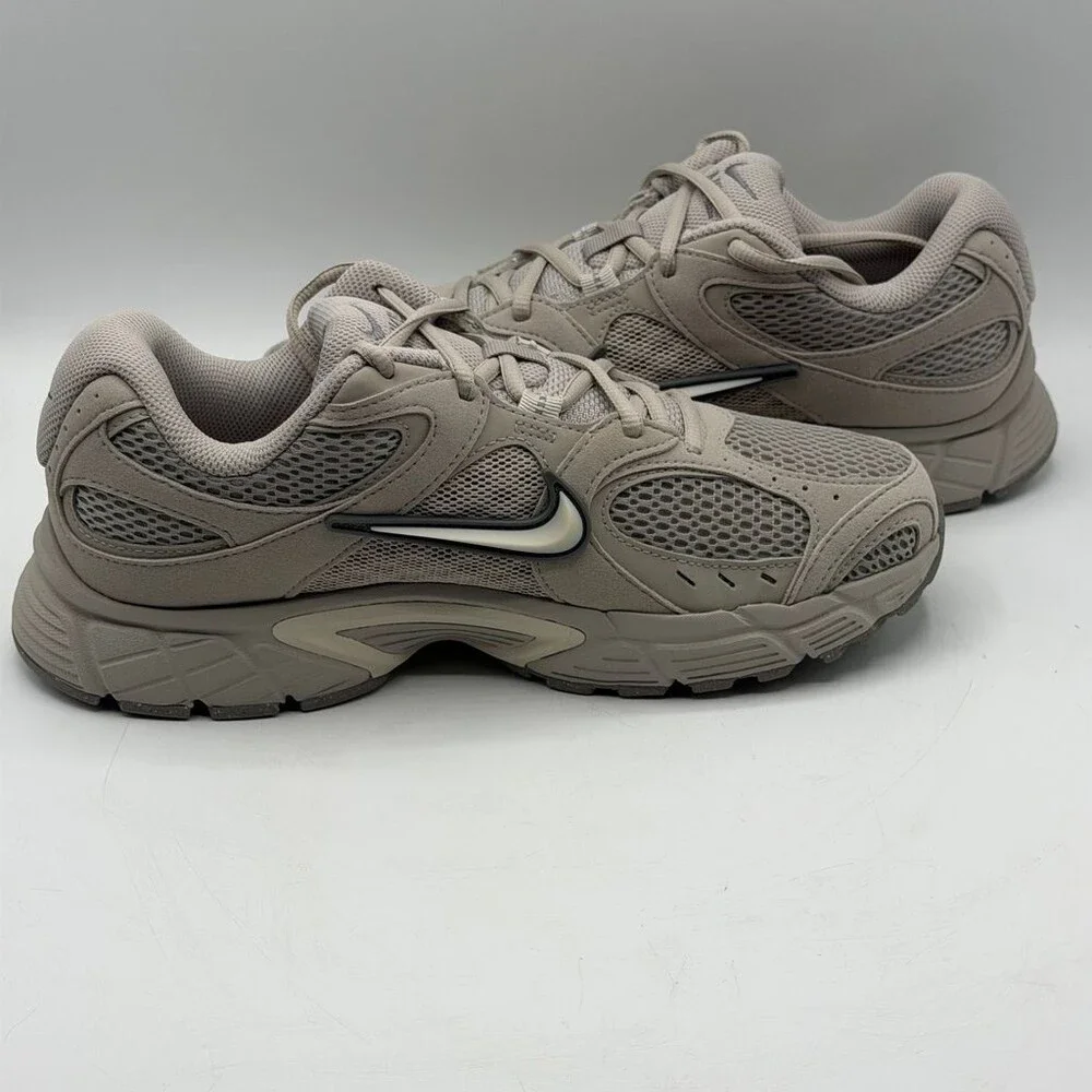Womens Nike V5 RNR 116292-201 Moon Particle Size US 7.5 Sneaker Suede Mesh Shoes